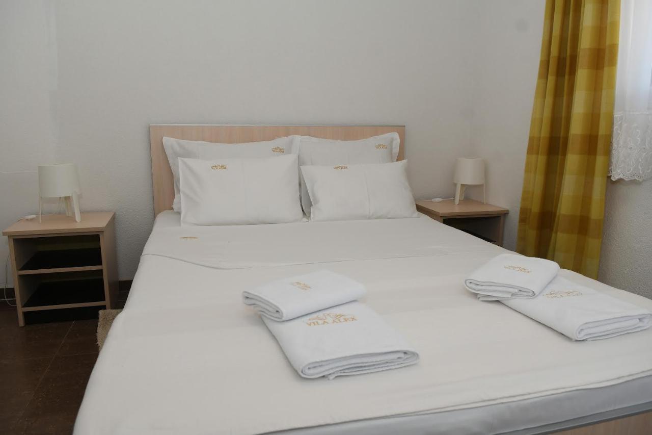 Apartamento Sobe Alex Veliko Gradište Exterior foto